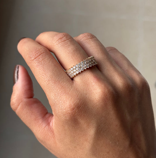 Anillo Selena